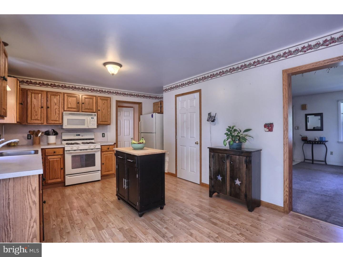 227 North View Road Fleetwood, PA 19522 - Photo 11 of 25 Gallery Image 11