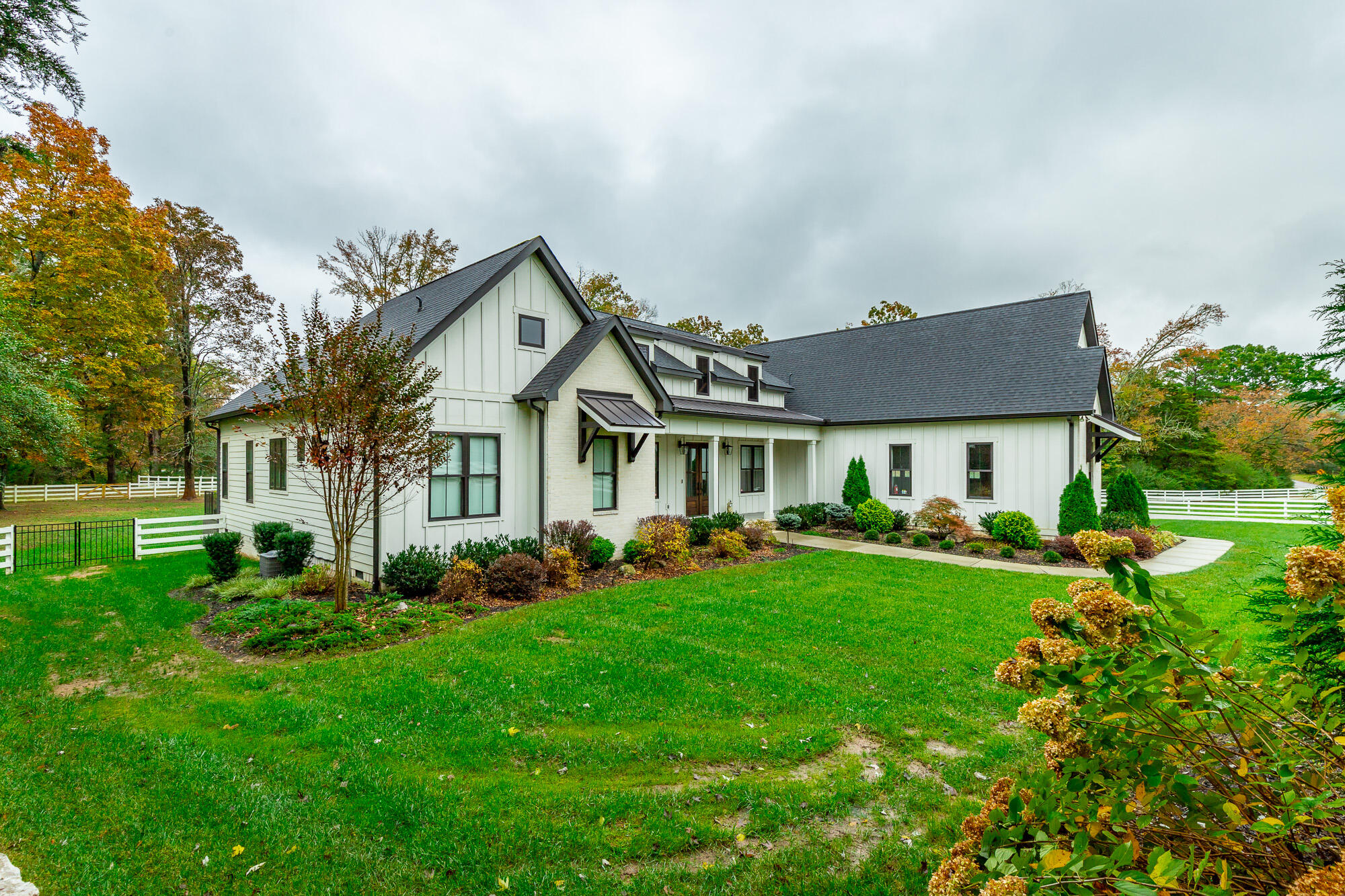 9835 Cross Gate Road Chattanooga, TN 37421 - Photo 4 of 102 9835 Cross Gate Road HD-117
