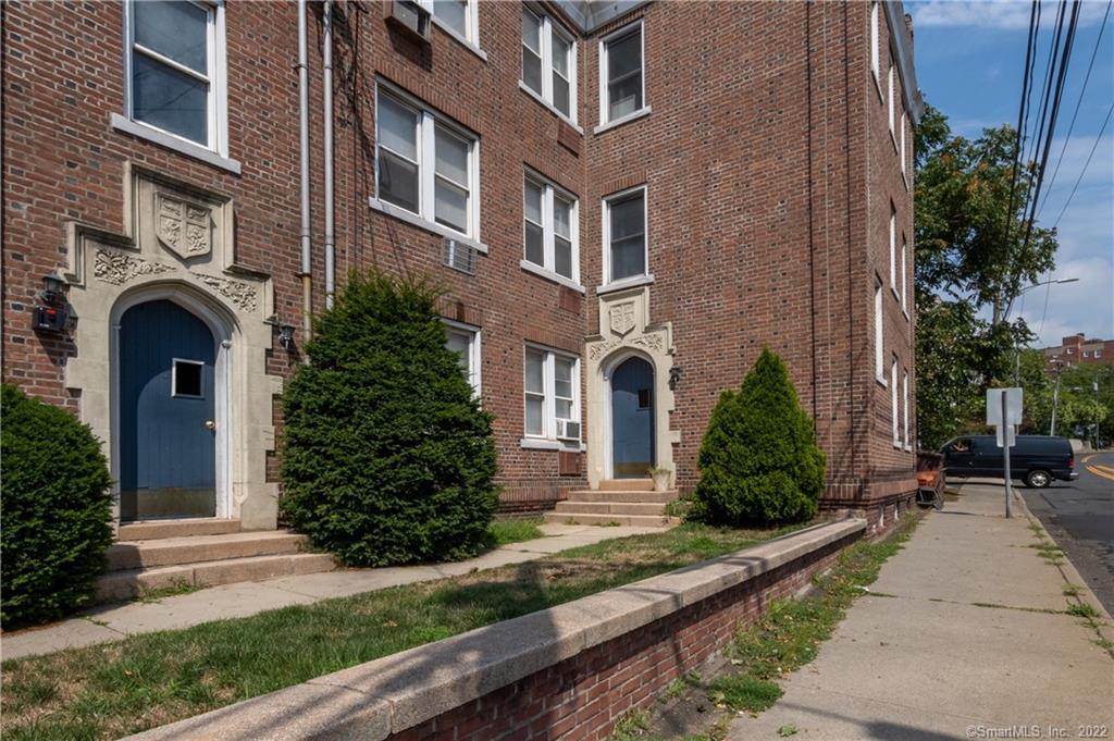 92 Grove Street, Unit D2 Stamford, CT 06901 - Photo 1 of 1