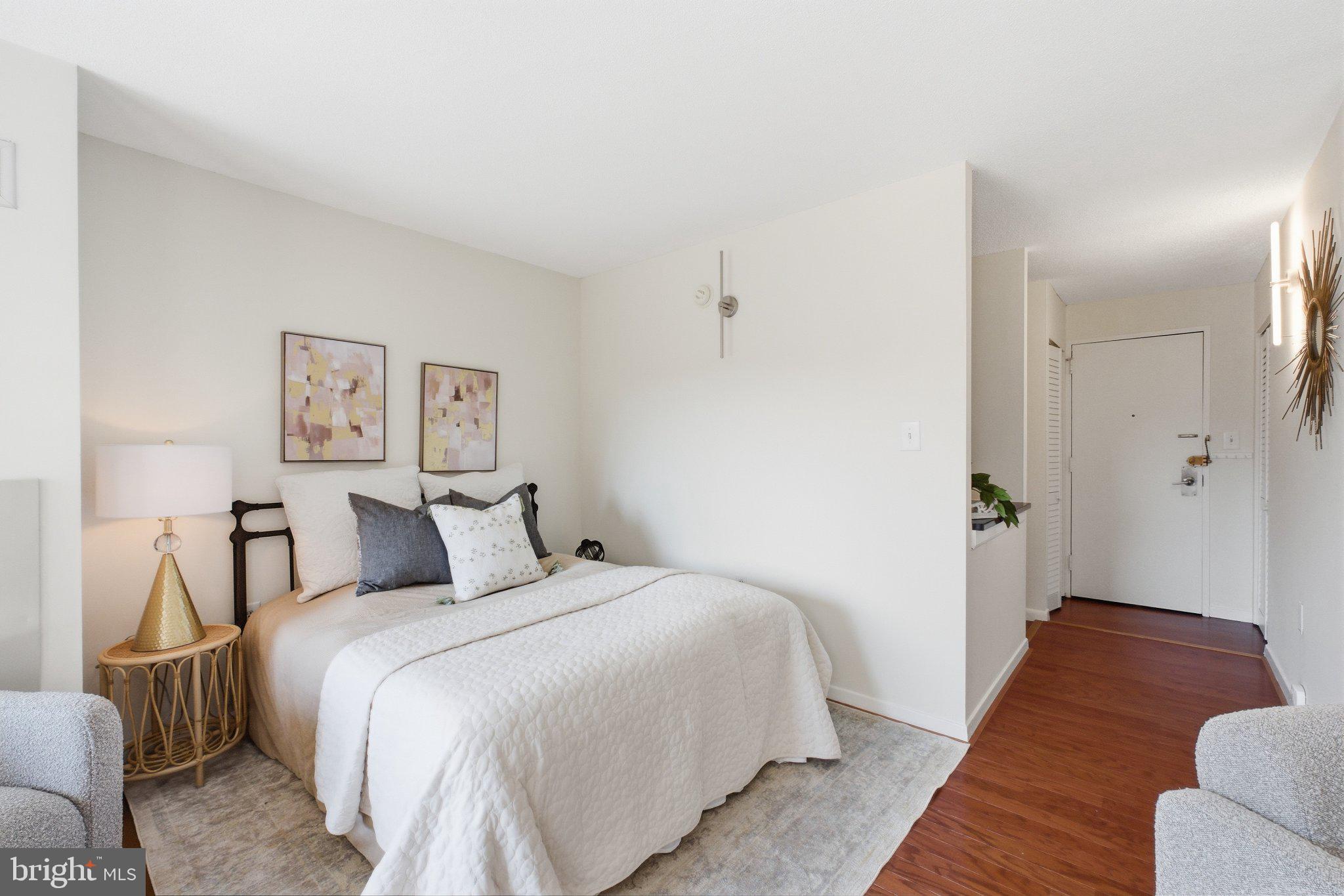 1718 P Street Northwest, Unit 809 Washington, DC 20036 - Photo 11 of 24 Bright and inviting bedroom retreat.