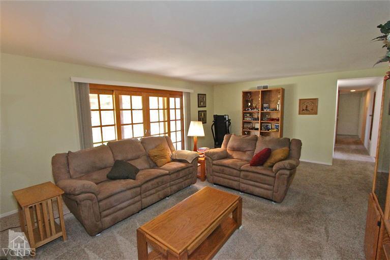 1025 Roldan Avenue Simi Valley, CA 93065 - Photo 9 of 28 a living room with furniture and a window