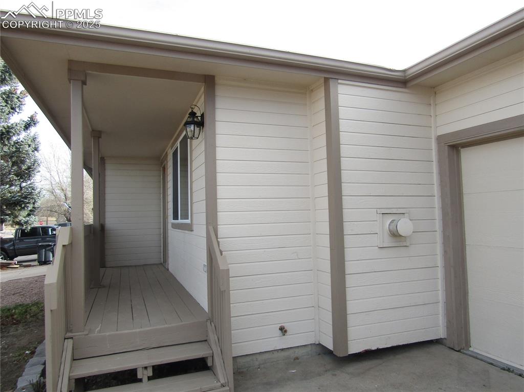 331 Trapper Lane Fountain, CO 80817 - Photo 2 of 10