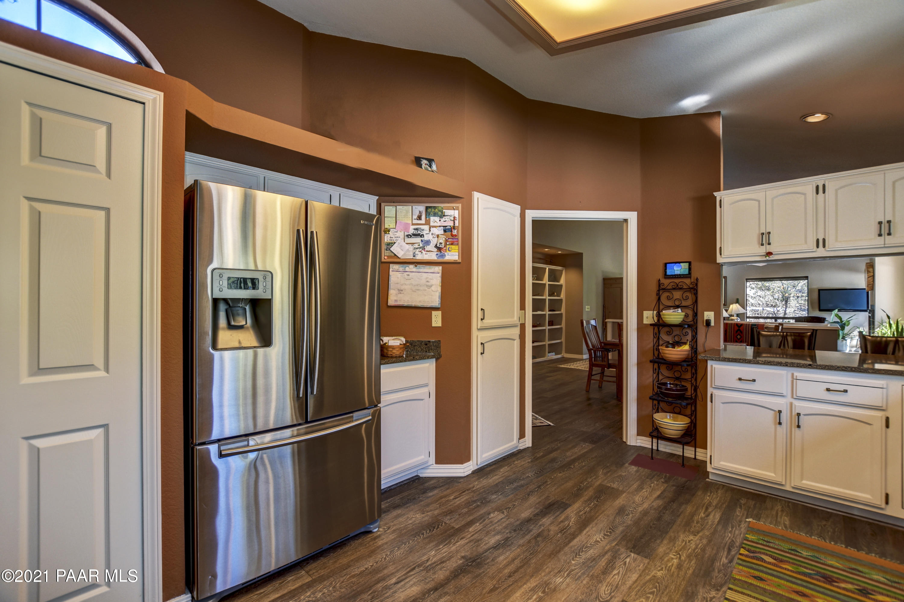 1117 East Timber Ridge Road Prescott, AZ 86303 - Photo 13 of 30 Kitchen