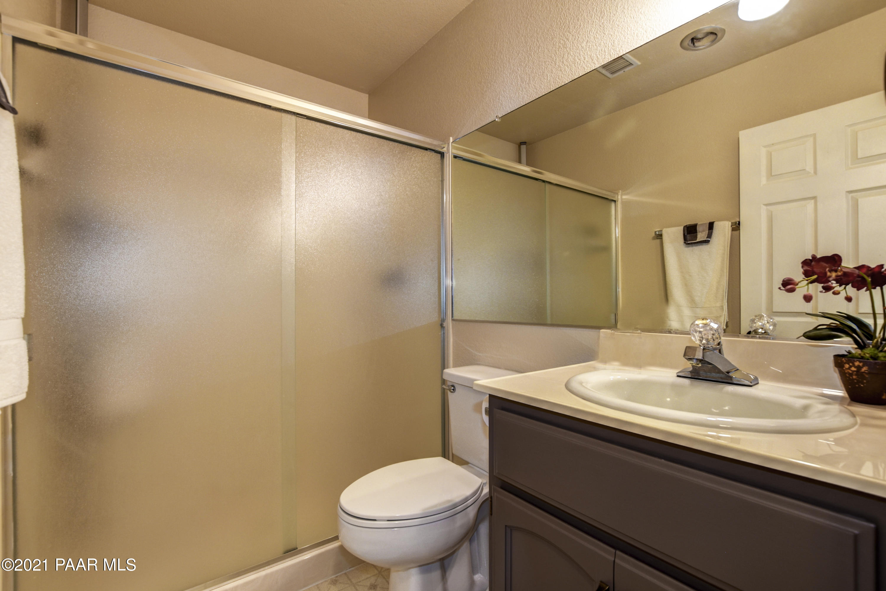 1117 East Timber Ridge Road Prescott, AZ 86303 - Photo 24 of 30 Lower Bathroom