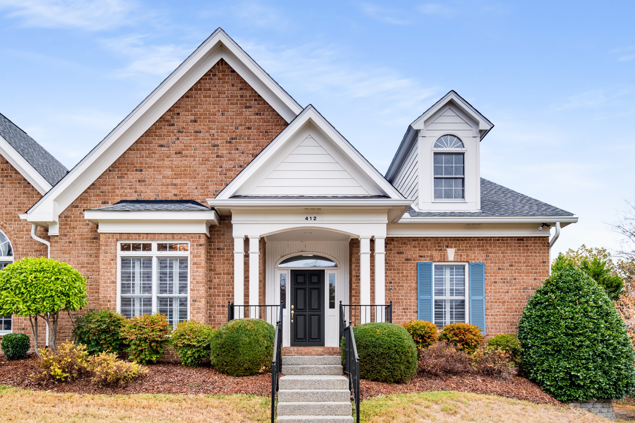 412 Village Hall, Nashville, TN 37215 Compass