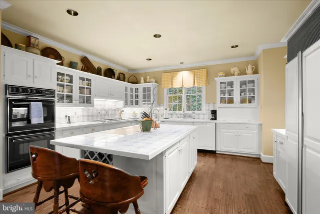 $2,830,000 | 949 Bellview Road, McLean, VA 22102
