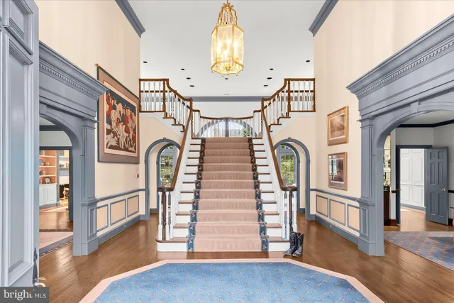 $2,830,000 | 949 Bellview Road, McLean, VA 22102