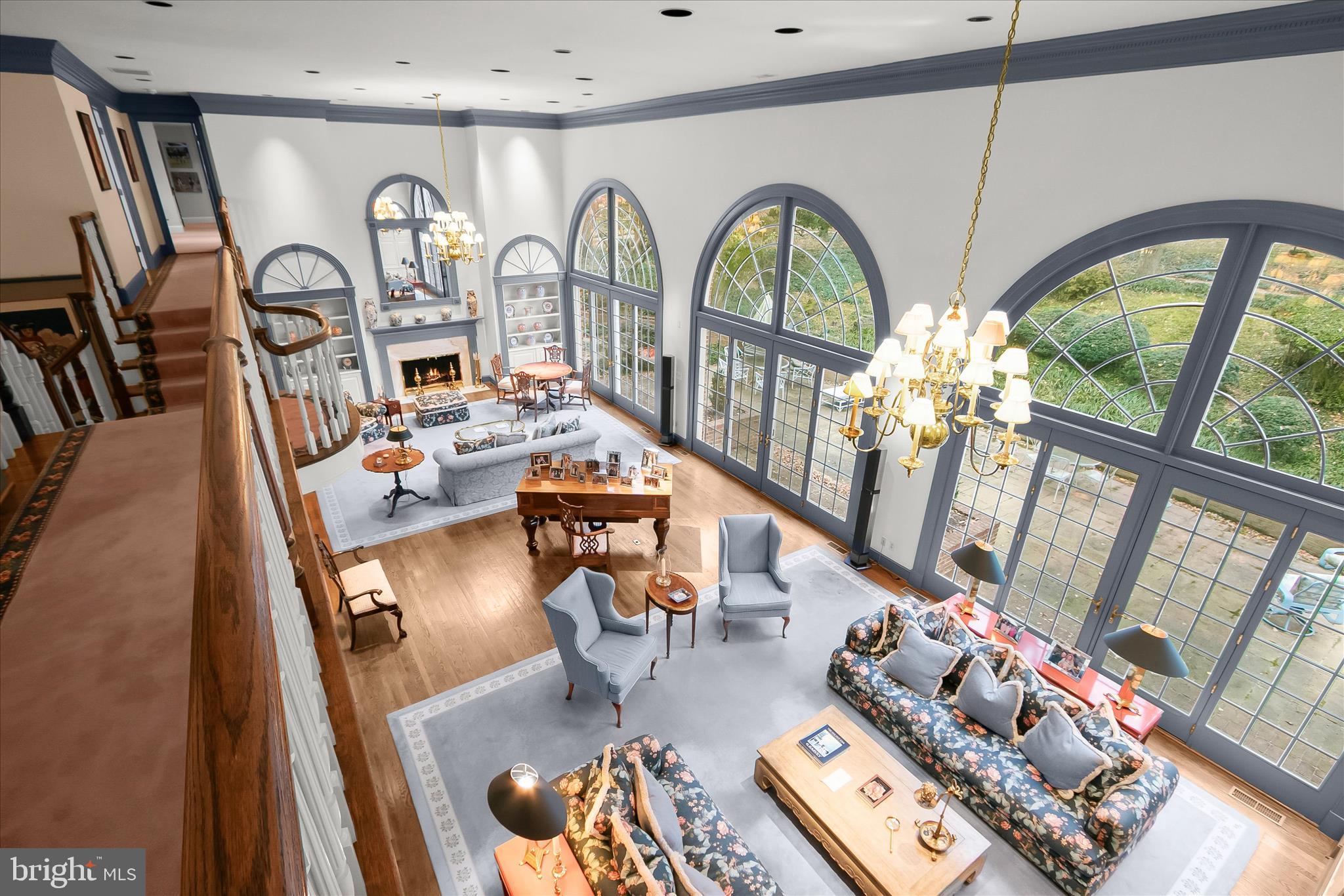 949 Bellview Road McLean, VA 22102 - Photo 8 of 45 Double Living Room