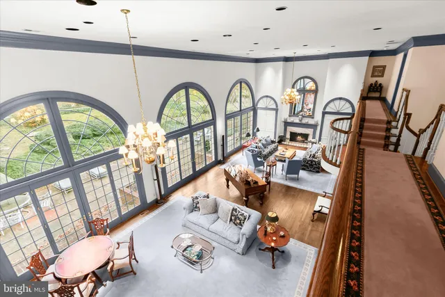 $2,830,000 | 949 Bellview Road, McLean, VA 22102