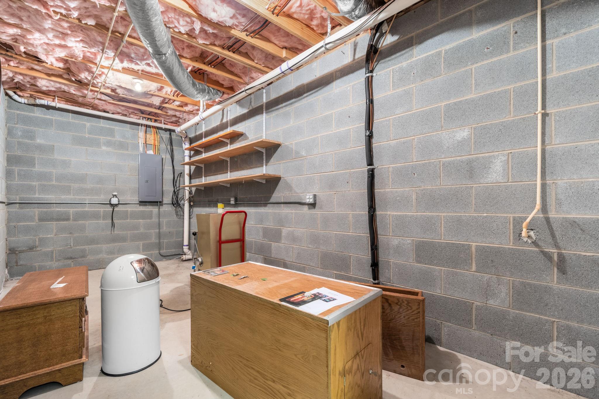 4967 Addison Lane Hickory, NC 28601 - Photo 24 of 43 a bathroom with a shower