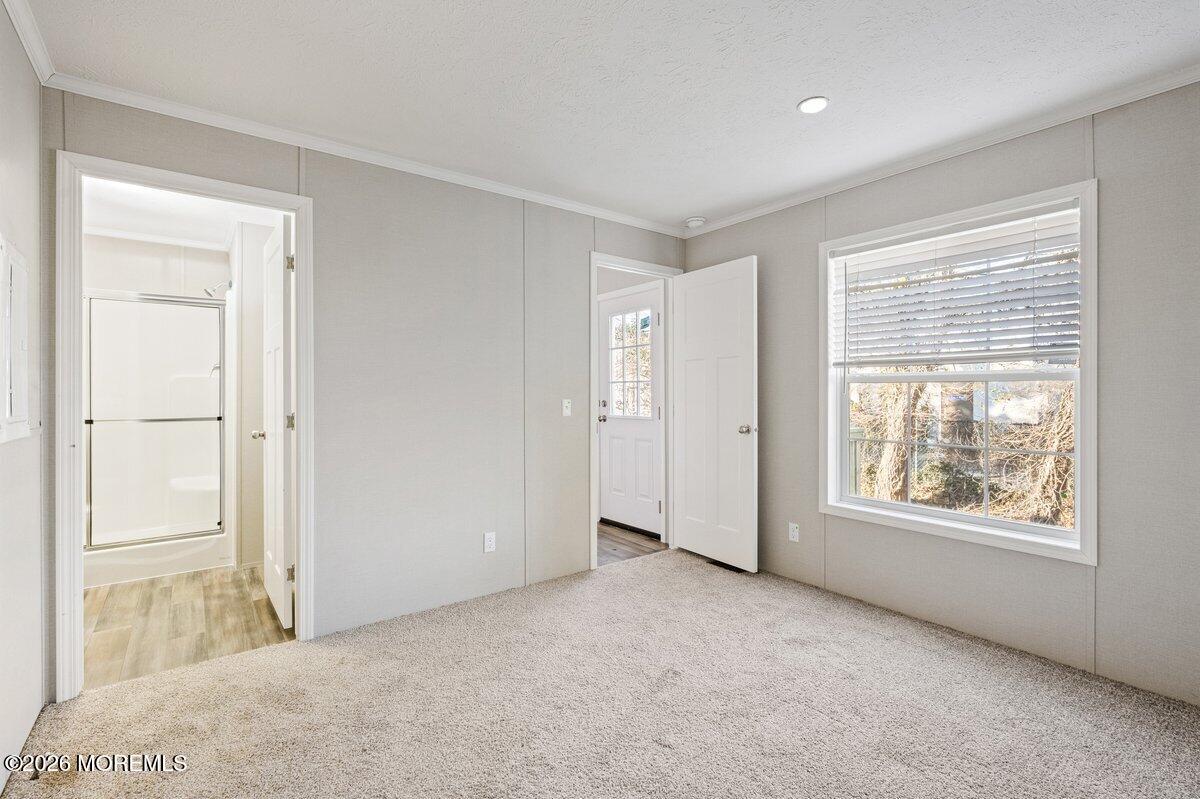 1820 State Rte 35, Unit 16 Wall, NJ 07719 - Photo 16 of 24 a view of livingroom with window