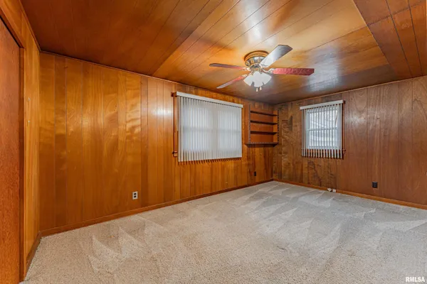 $77,500 | 1121 Broadway Street, Lincoln, IL 62656