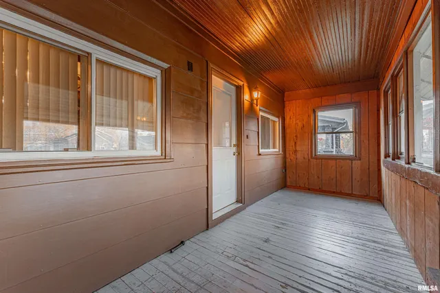 $84,000 | 1121 Broadway Street, Lincoln, IL 62656