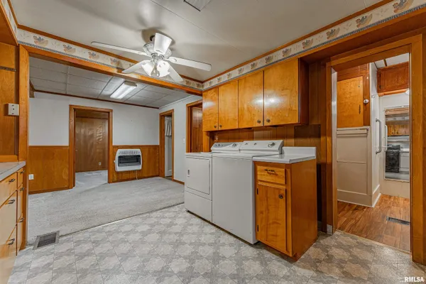 $77,500 | 1121 Broadway Street, Lincoln, IL 62656