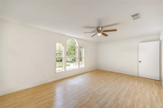 $279,900 | 15926 Mission Glen Drive, Houston, TX 77083