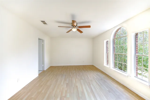 $279,900 | 15926 Mission Glen Drive, Houston, TX 77083