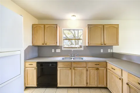 $269,900 | 15926 Mission Glen Drive, Houston, TX 77083