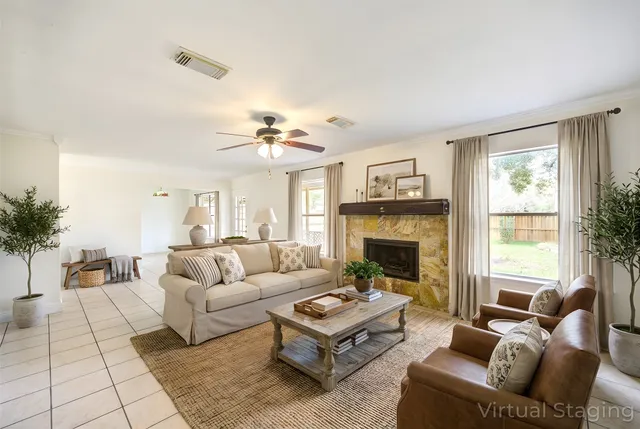 $279,900 | 15926 Mission Glen Drive, Houston, TX 77083