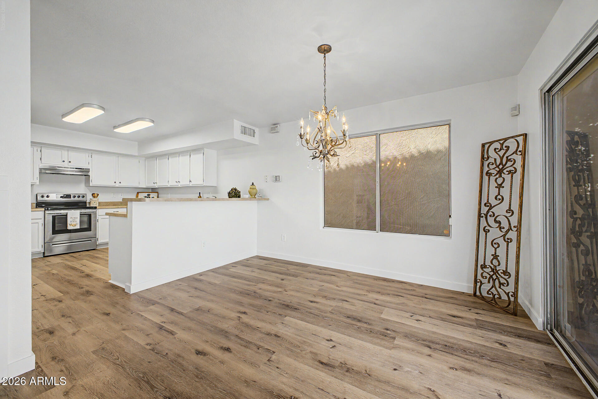 1071 West Sandy Banks Gilbert, AZ 85233 - Photo 6 of 38