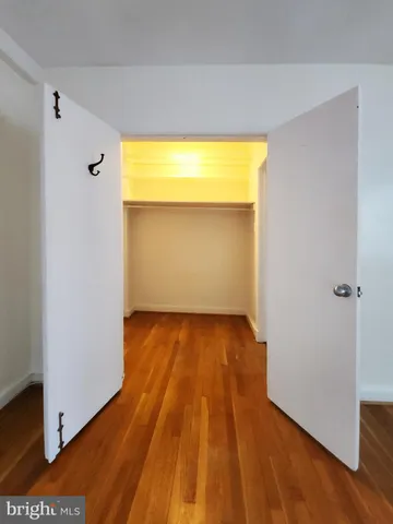 $1,350 | 3051 Idaho Avenue Northwest, Unit 317, Washington, DC 20016