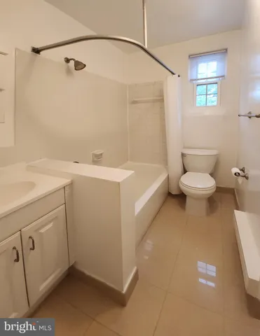 $1,350 | 3051 Idaho Avenue Northwest, Unit 317, Washington, DC 20016