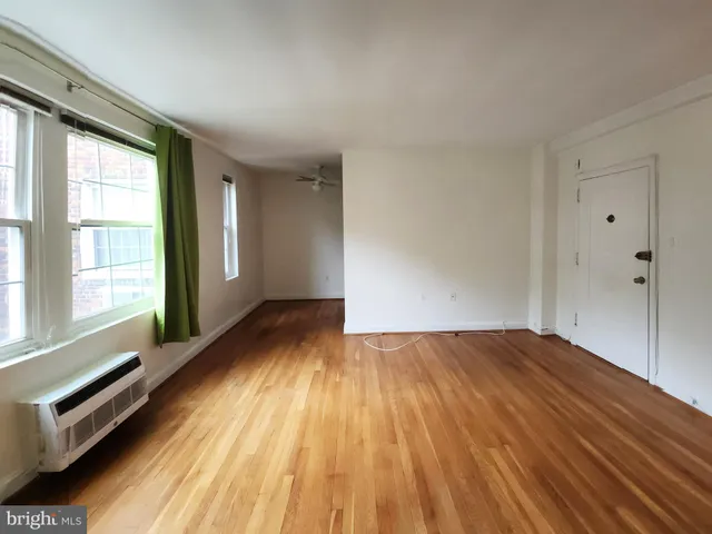 $1,350 | 3051 Idaho Avenue Northwest, Unit 317, Washington, DC 20016