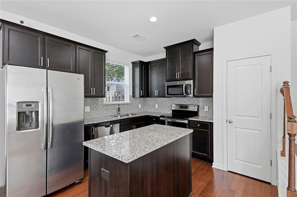 2705 Avanti Way Decatur, GA 30035 - Photo 11 of 25 Gallery Image 11