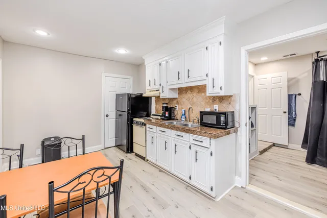 $449,900 | 28 Deerfield Drive, Madison, MS 39110