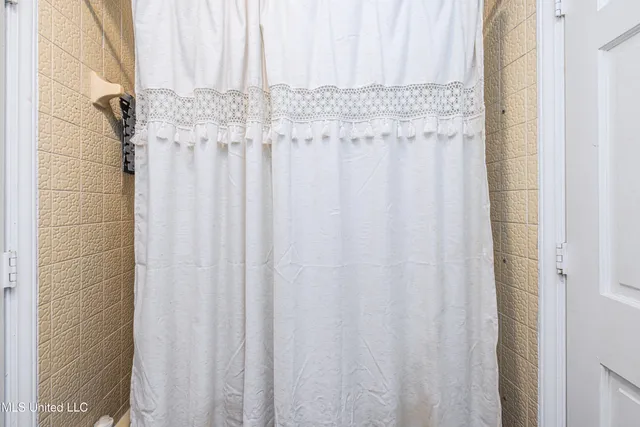 $449,900 | 28 Deerfield Drive, Madison, MS 39110