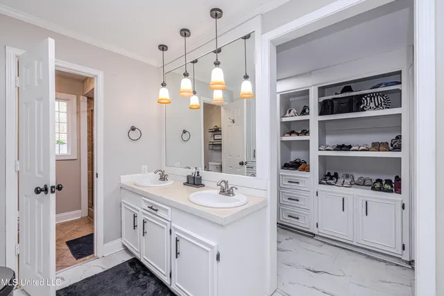 $449,900 | 28 Deerfield Drive, Madison, MS 39110