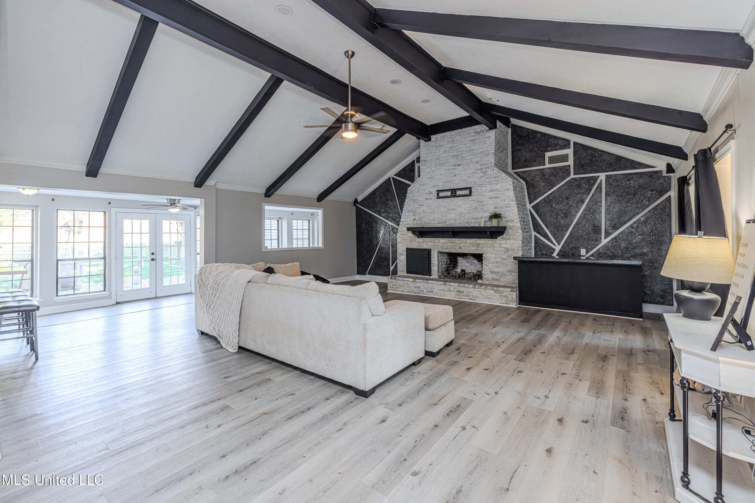 28 Deerfield Drive Madison, MS 39110 - Photo 8 of 49 1R4A9039