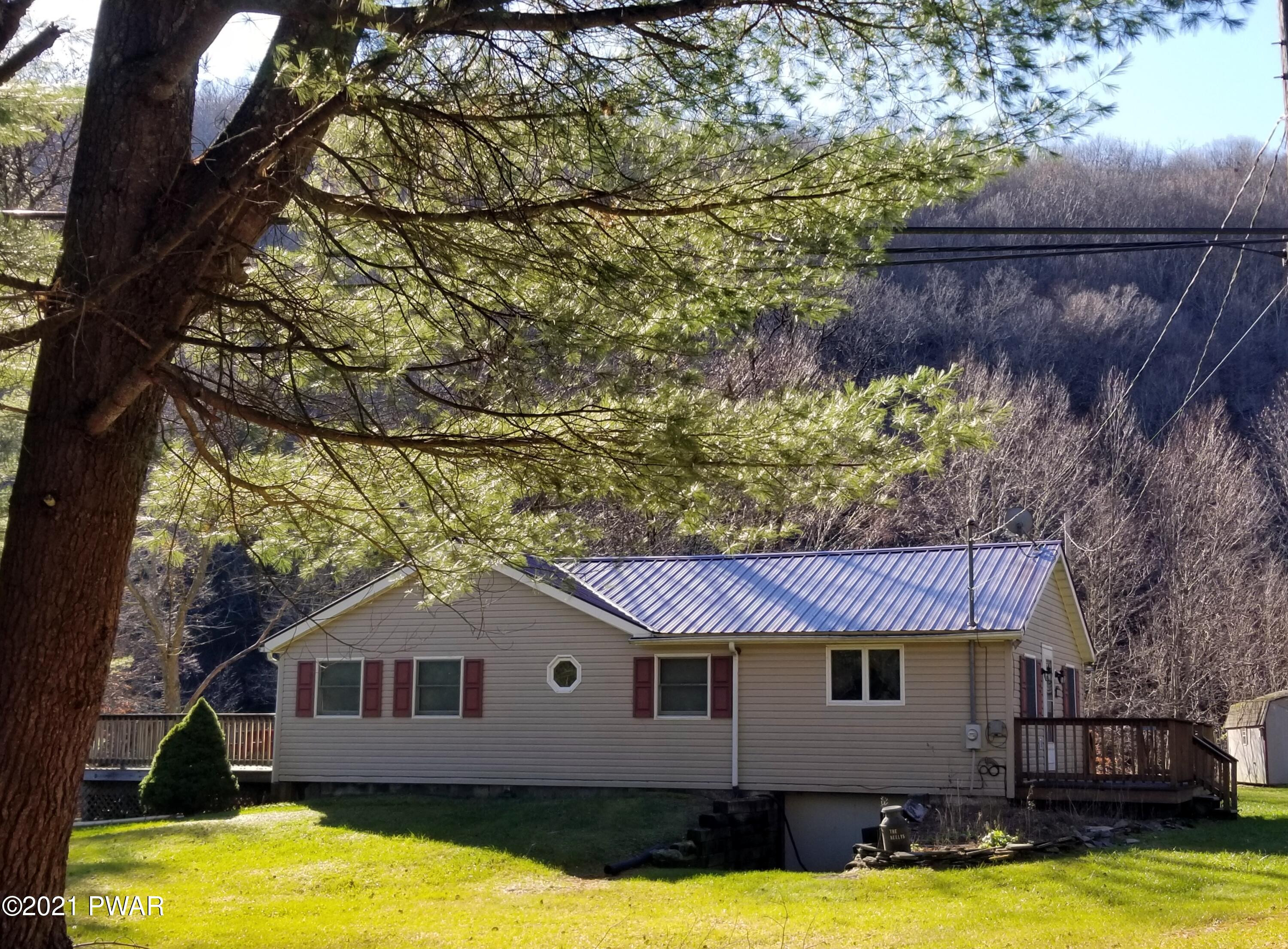 964 Braman Road Equinunk, PA 18417 - Photo 10 of 20