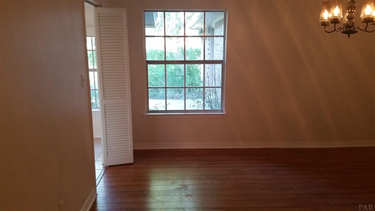 8808 Burning Tree Road Pensacola, FL 32514 - Photo 11 of 22 Gallery Image 11