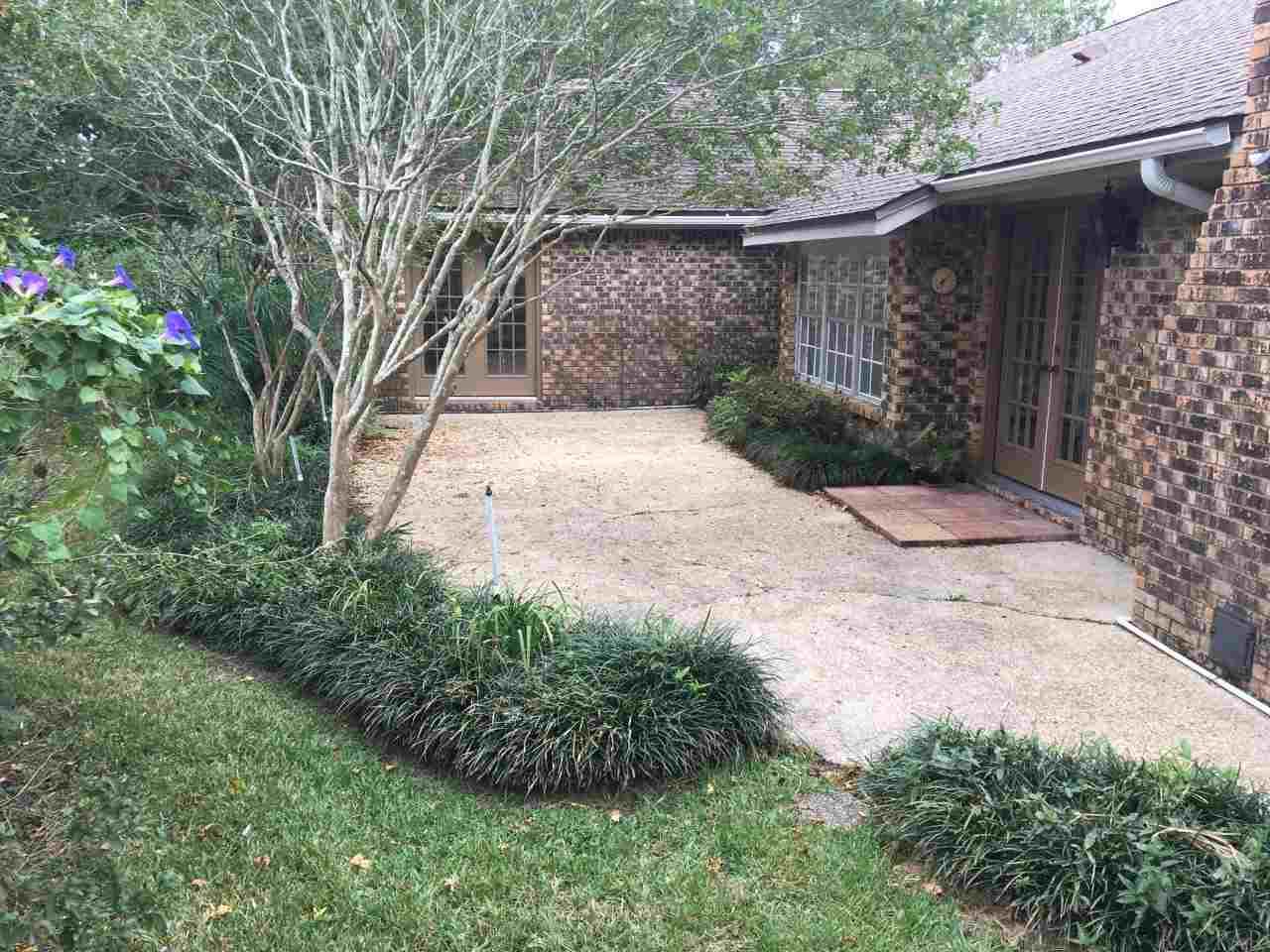 8808 Burning Tree Road Pensacola, FL 32514 - Photo 3 of 22 Gallery Image 3