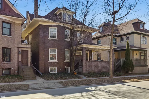 $1,850 | 1104 Dempster Street, Unit G, Evanston, IL 60202
