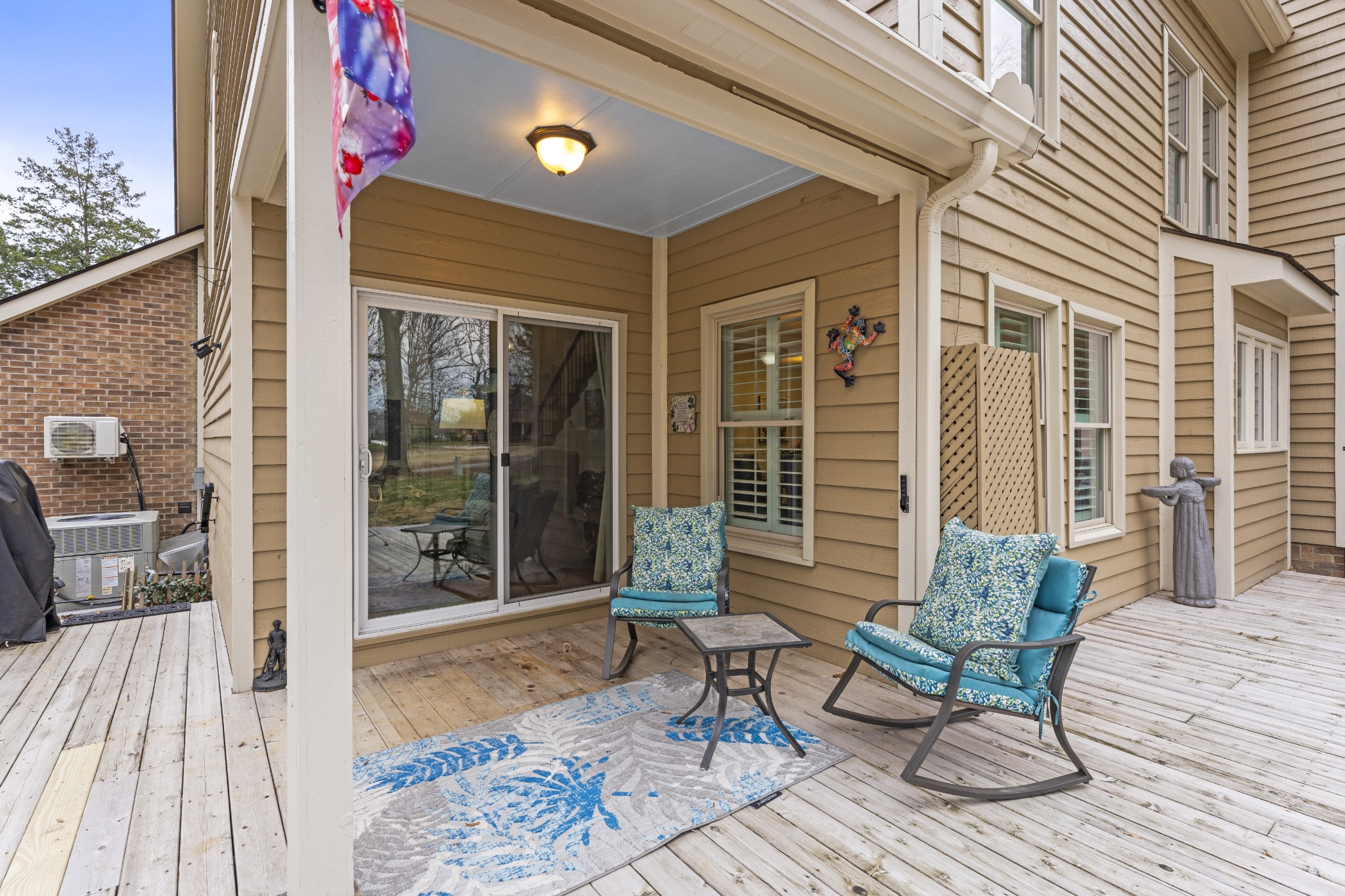 6 Chadsworth Place Tullahoma, TN 37388 - Photo 34 of 49 a balcony with furniture and wooden floor