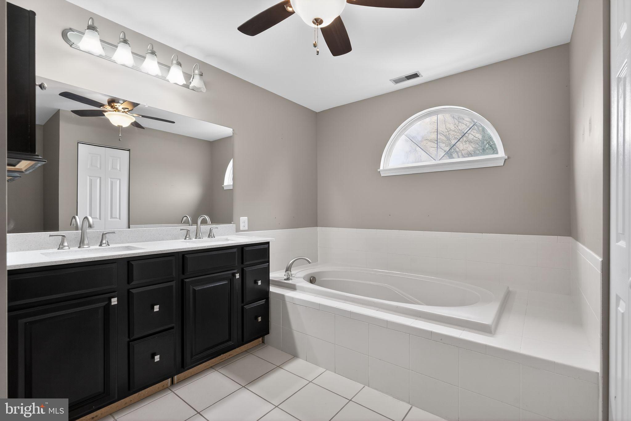 740 Carpenter Street Glassboro, NJ 08028 - Photo 24 of 44 Elegant bathroom with modern finishes.