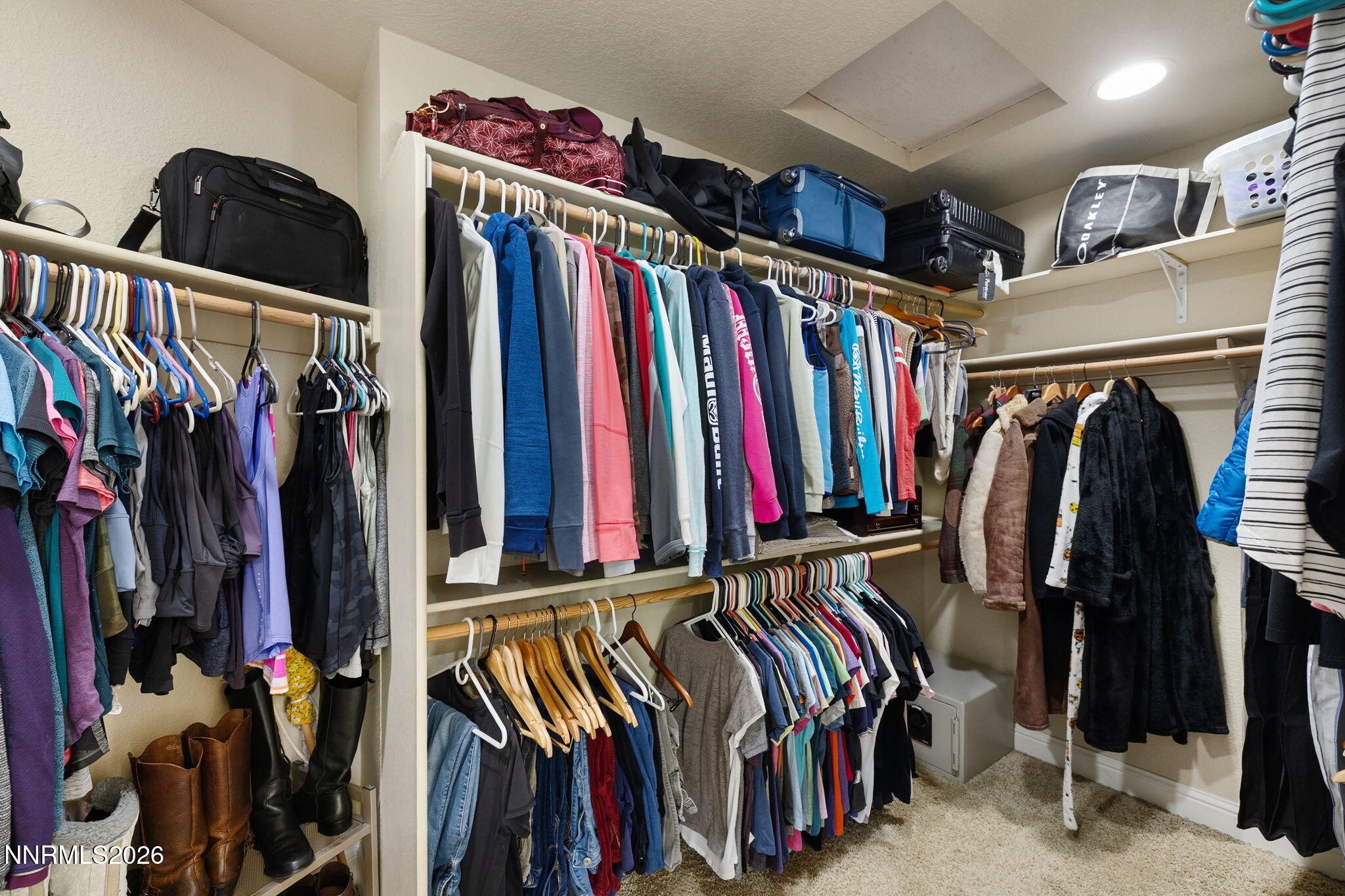 4390 Interlaken Court Reno, NV 89509 - Photo 13 of 43 18-web-or-mls-IMG_5760