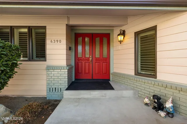 $913,000 | 4390 Interlaken Court, Reno, NV 89509