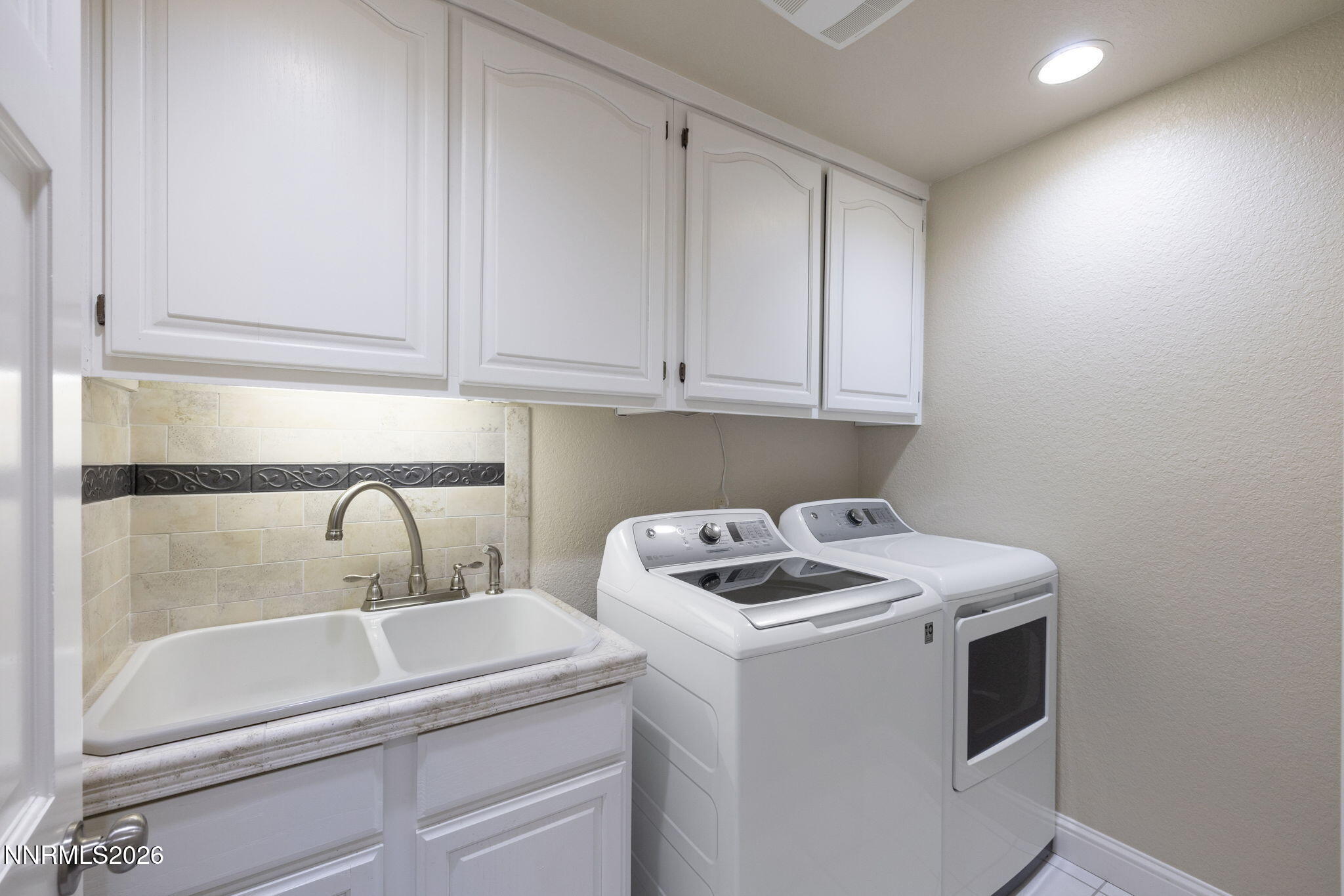 4390 Interlaken Court Reno, NV 89509 - Photo 35 of 43 37-web-or-mls-IMG_5905