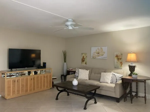 $1,550 | 445 Saxony Way, Unit 445, Delray Beach, FL 33446