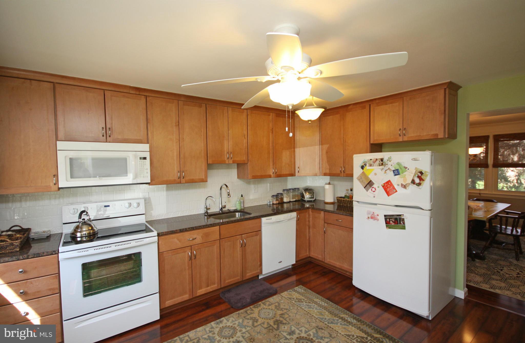 10902 Rock Coast Road Columbia, MD 21044 - Photo 10 of 30 Kitchen