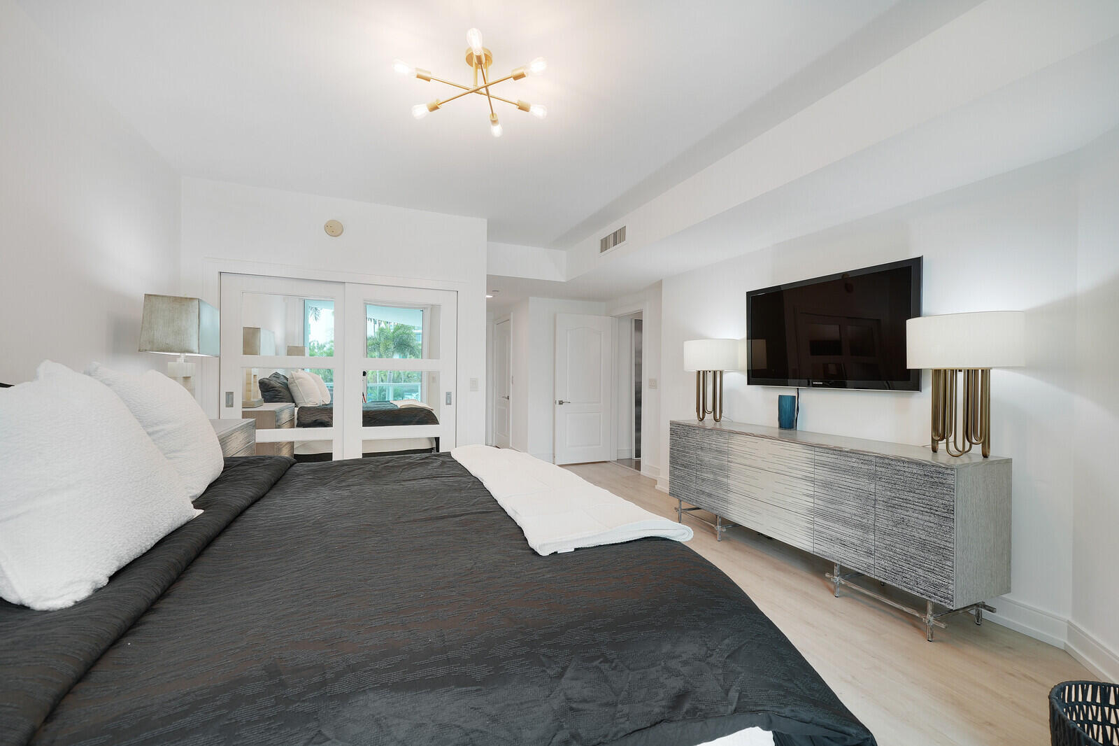 550 Southeast Mizner Boulevard, Unit B209 Boca Raton, FL 33432 - Photo 24 of 78 24_Image_24_mls