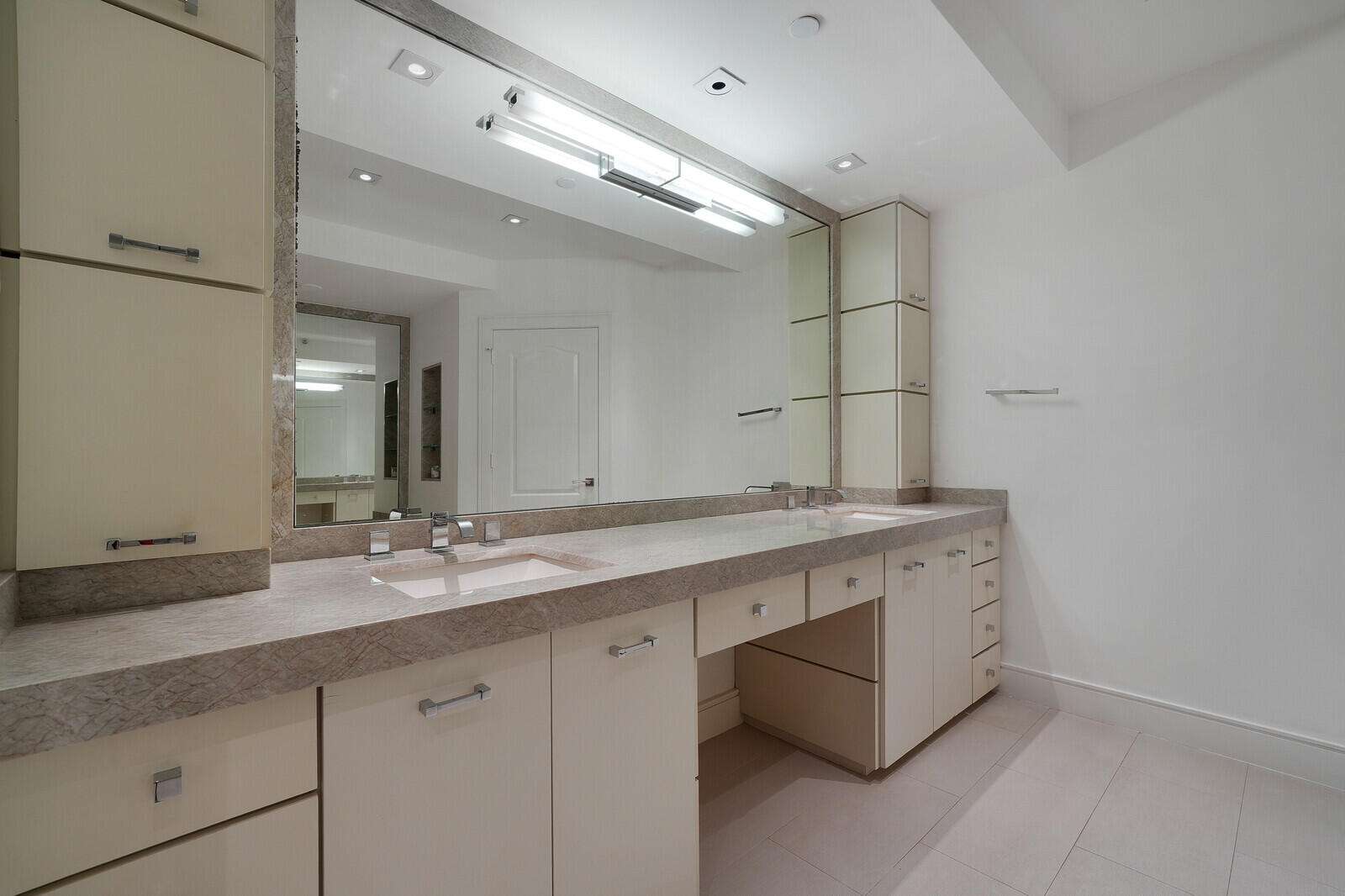 550 Southeast Mizner Boulevard, Unit B209 Boca Raton, FL 33432 - Photo 36 of 78 36_Image_25_2_mls