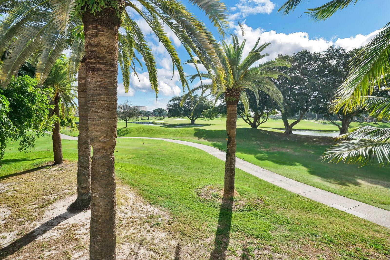 550 Southeast Mizner Boulevard, Unit B209 Boca Raton, FL 33432 - Photo 78 of 78 Photo 58