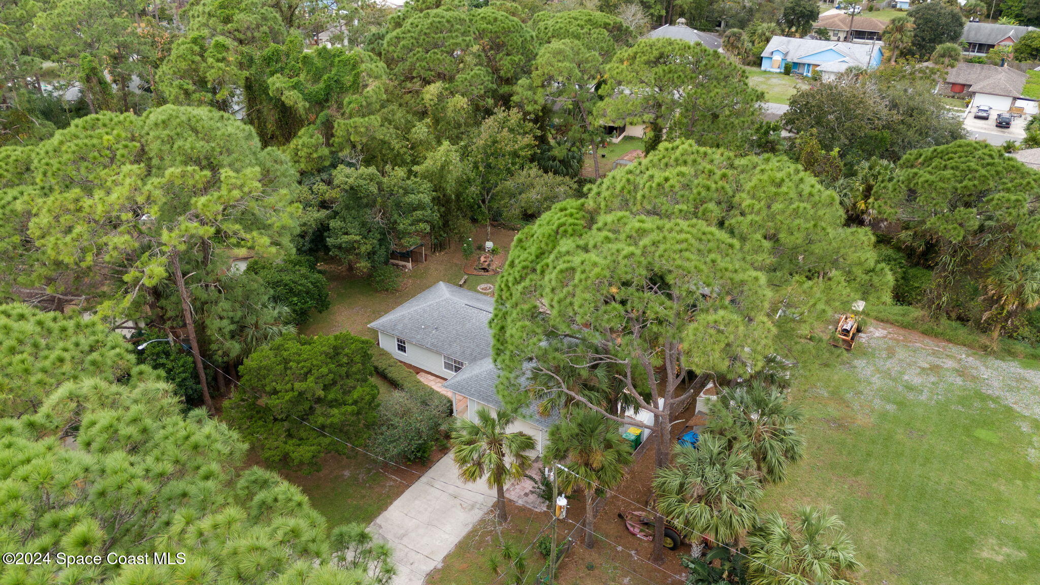 5456 Carrick Road Cocoa, FL 32927 - Photo 33 of 41 6-web-or-mls-DJI_20241119101532_0078_D