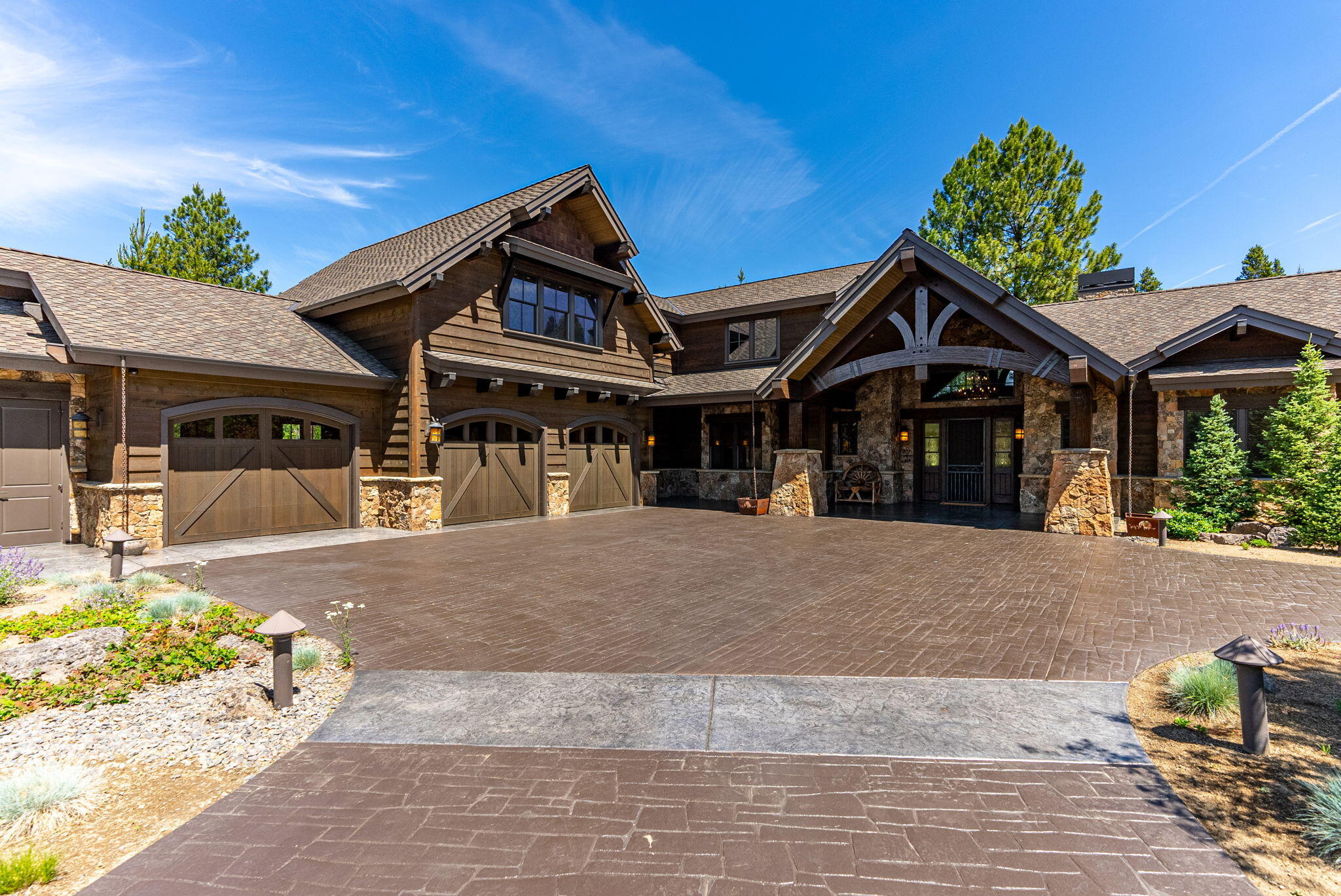 56545 Sunstone Loop, Unit 121 Bend, OR 97707 - Photo 53 of 148 68-web-or-mls-Riley Visuals-68