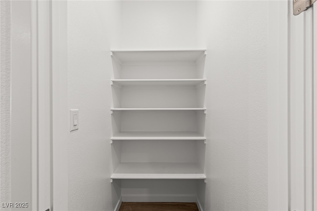 1503 Melodic Lark Drive Las Vegas, NV 89138 - Photo 15 of 53