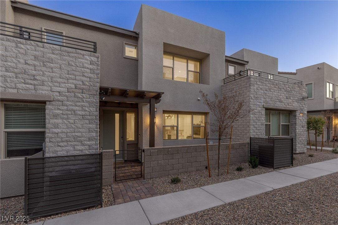 1503 Melodic Lark Drive Las Vegas, NV 89138 - Photo 3 of 53