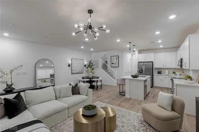 $3,850 | 1503 Melodic Lark Drive, Las Vegas, NV 89138